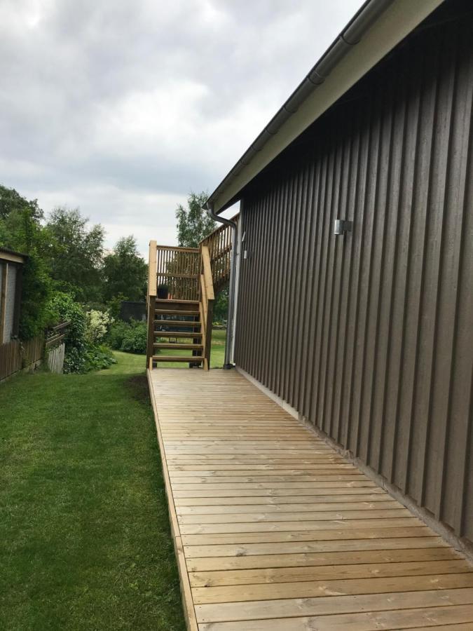 Ferienwohnung Nybyggd Mysig Laegenhet I Falkenberg, Troeingeberg 5Min Fran E6, 30Min Ullared, Naera Stationen Exterior foto