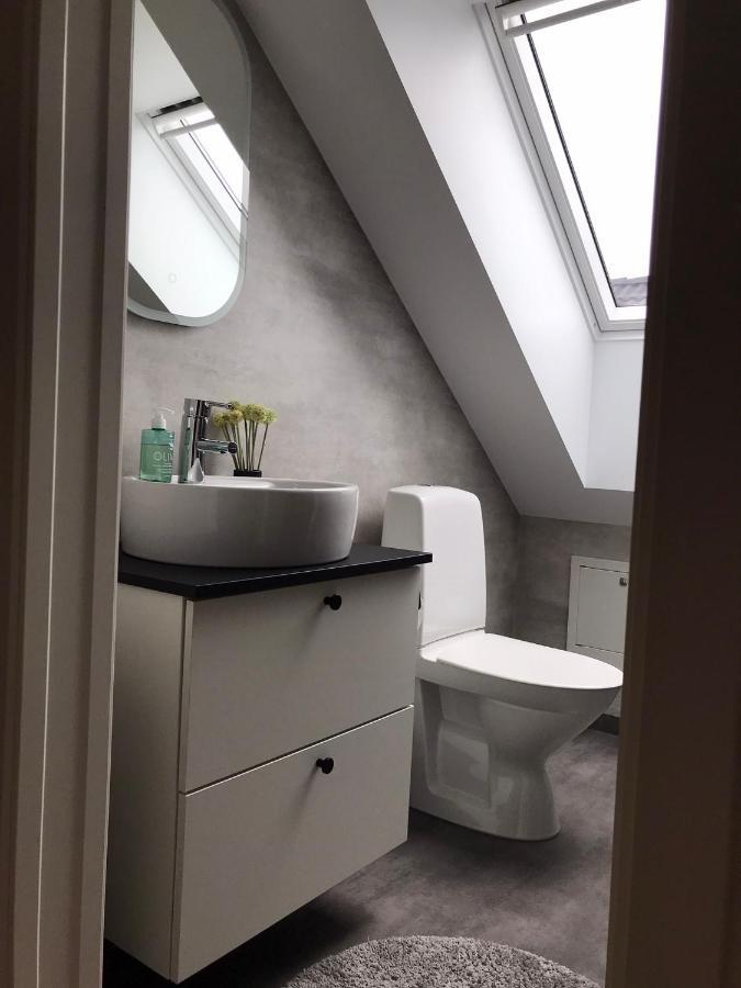 Ferienwohnung Nybyggd Mysig Laegenhet I Falkenberg, Troeingeberg 5Min Fran E6, 30Min Ullared, Naera Stationen Exterior foto