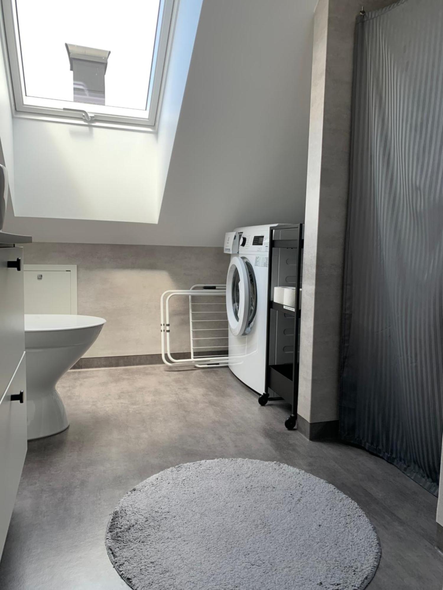 Ferienwohnung Nybyggd Mysig Laegenhet I Falkenberg, Troeingeberg 5Min Fran E6, 30Min Ullared, Naera Stationen Exterior foto